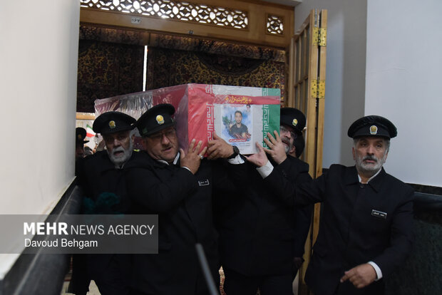 مراسم وداع با پیکر شهدای اقتدار ایران اسلامی