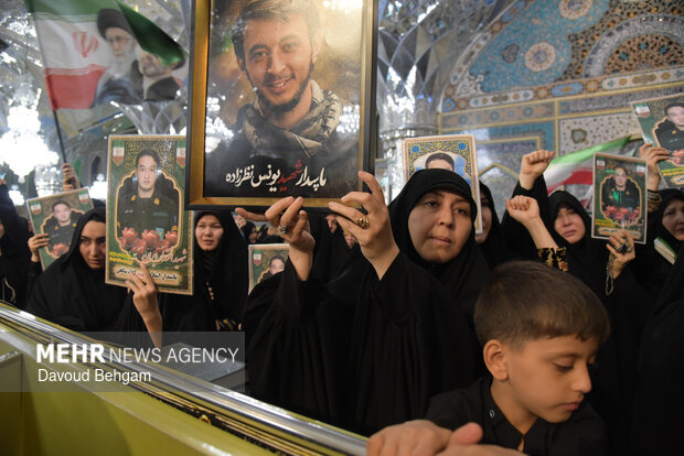 مراسم وداع با پیکر شهدای اقتدار ایران اسلامی