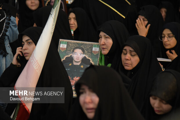 مراسم وداع با پیکر شهدای اقتدار ایران اسلامی