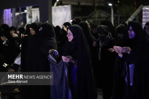 تجمع دانشجویان و دانشگاهیان مشهد مقدس