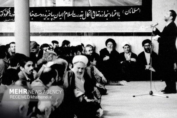 امامِ قائدِ شهید