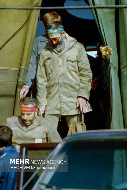 امامِ قائدِ شهید