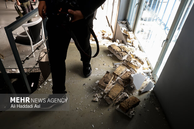 تخریب بخشی از کارخانه‌ها در جنگ رمضان