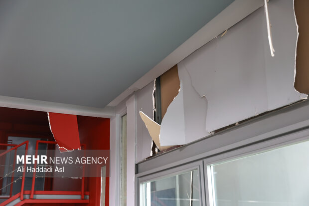 تخریب بخشی از کارخانه‌ها در جنگ رمضان