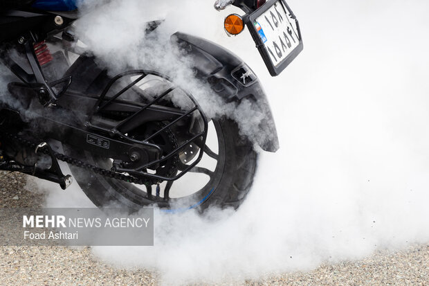 تجمع کاروان خودرویی و موتوری وحدت و اقتدار