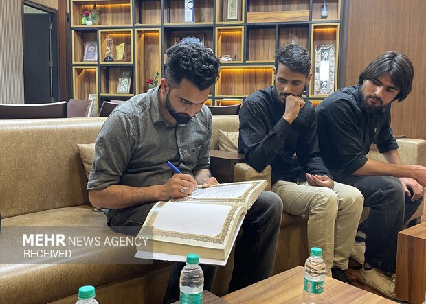 Hindistan'da İran dayanışması