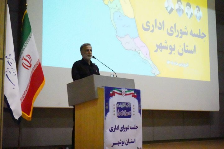 نماینده مجلس: دشمن به دنبال خدشه دار کردن باور مردم است