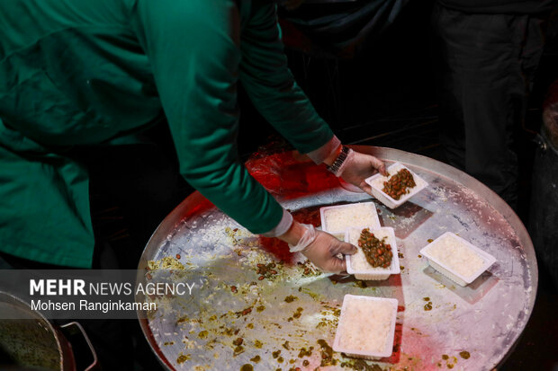 Iraqi mawkibs in Iran shows solidarity between two nations
