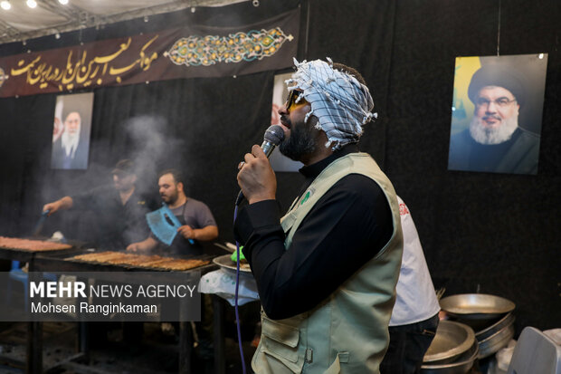 Iraqi mawkibs in Iran shows solidarity between two nations
