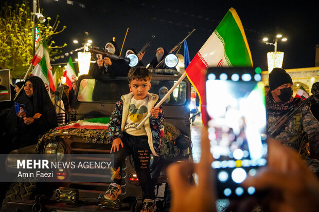 People in Shiraz pledges allegiance to news Leader
