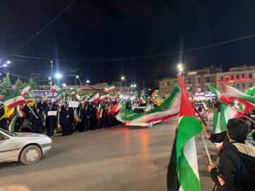 حماسه پرشور مردم کرمان در شب چهل و سوم مقاومت ملی