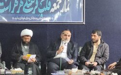 اگر مسئولی تاب‌آوری و ایستادگی ندارد، میدان را به اهلش واگذار کند