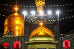 حال و هوای حرم مطهر رضوی در سوگ شهادت امام جعفر صادق (ع)