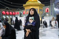 حال و هوای حرم رضوی در شب میلاد امام رضا(ع)
