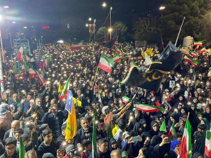 رجزخوانی ابوذر روحی در جمع پرشور مردم کرمان