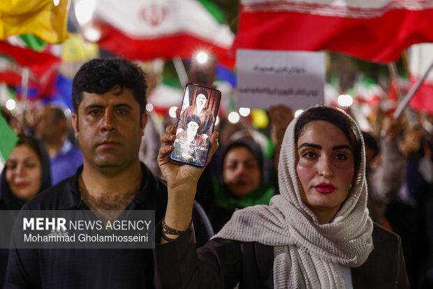 اجتماع بیعت مردم بوشهر