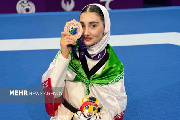 پینار لطفی زاده: به ایرانی بودنم افتخار می‌کنم