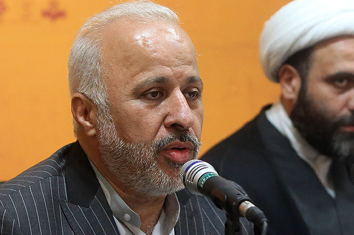 احمد میرعلایی: رهبر شهید مسیر هنر متعالی را به جامعه نشان دادند
