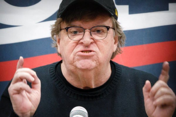 مایکل مور: ترامپ مجری هولوکاست علیه ایران است/ ارتش آمریکا سرپیچی کند 