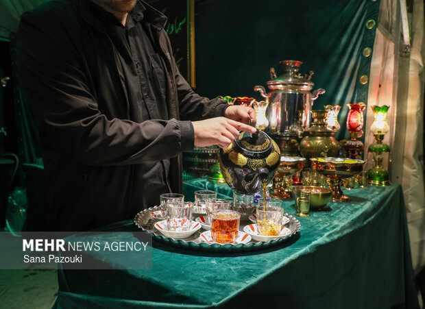 «باغ فردوس» پاتوق مردم و هنرمندان برای ایران