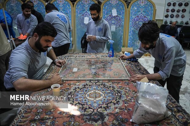 چله خدمت گروه‌های جهادی در مناطق آسیب دیده جنگ رمضان