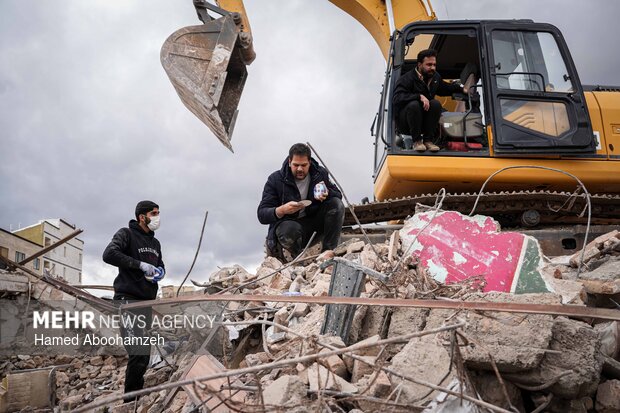 تخریب مرکز فرهنگی نجمیه در تجاوز آمریکایی-صهیونی به همدان