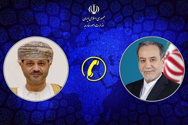 Iran, Oman FMs hold phone call to discuss region