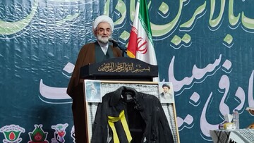 آیت الله فلاحتی: استقامت ملت ایران عامل سرافرازی کشور است 