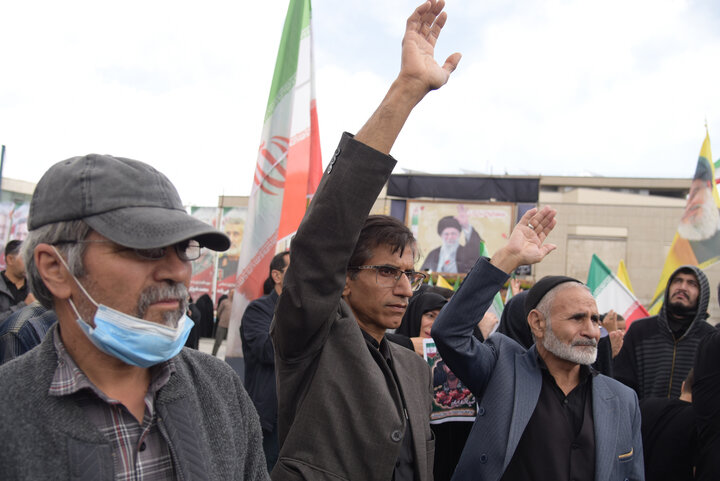 تشییع پیکر دو شهید اقتدار در مشهد