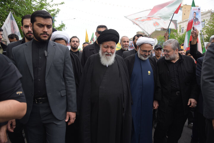 تشییع پیکر دو شهید اقتدار در مشهد
