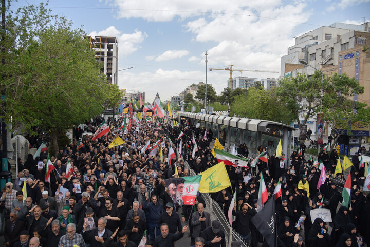 تشییع پیکر دو شهید اقتدار در مشهد