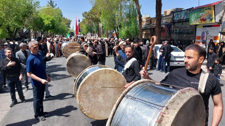 عزاداری نایینی‌ها در روز شهادت صادق آل محمد (ع)
