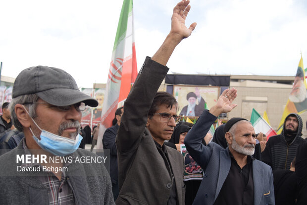 تشییع پیکرهای دو شهید اقتدار در مشهد