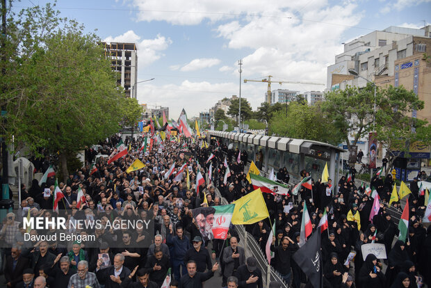 تشییع پیکرهای دو شهید اقتدار در مشهد