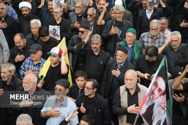 تشییع پیکرهای دو شهید اقتدار در مشهد