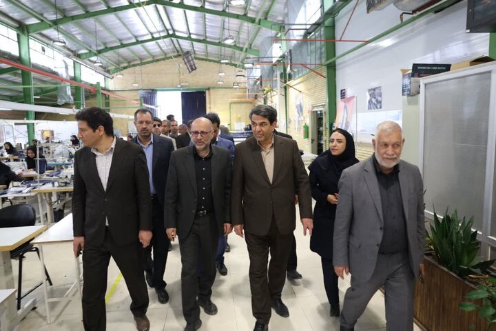 معاون وزیر اقتصاد: بسته‌های اقتصادی واحد های صنعتی و تولیدی آماده است