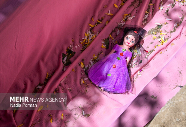 وداع و تشییع ۱۵ شهید از یک خانواده در کرج