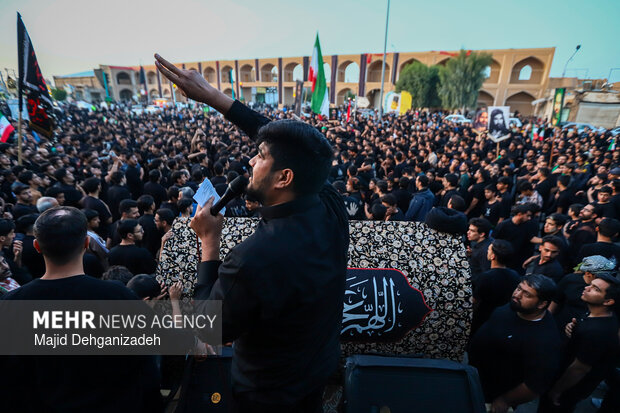 Imam Sadiq (AS)’s mourning ceremony observed in Yazd
