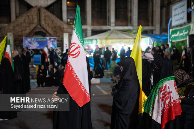 People in Tehran denounce US-Israeli aggression
