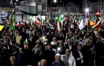 حضور پرشور مردم در میدان آزادی قزوین