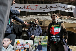 بازدید فعالین رسانه‌ای ترکیه از آثار تجاوزات آمریکایی- صهیونی در تبریز