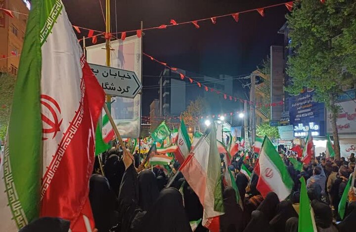 خیابان‌های خرم‌آباد صحنه فریاد الله‌اکبر ملت متحد