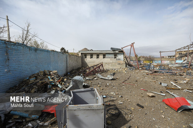آثار تجاوزات آمریکایی- صهیونیستی بر مدرسه دکتر حافظی در اراک
