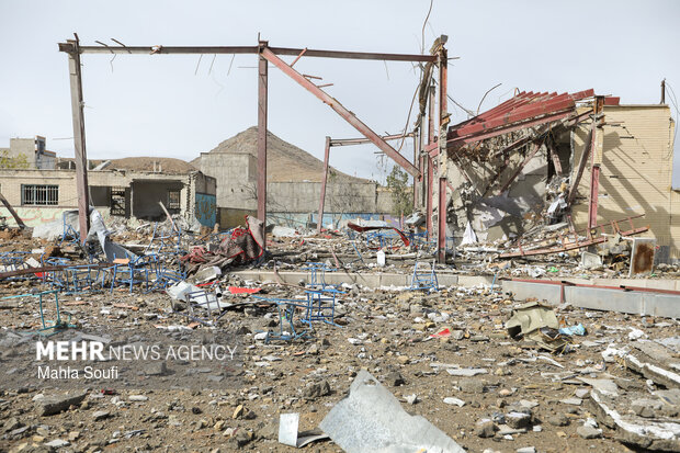 آثار تجاوزات آمریکایی- صهیونیستی بر مدرسه دکتر حافظی در اراک