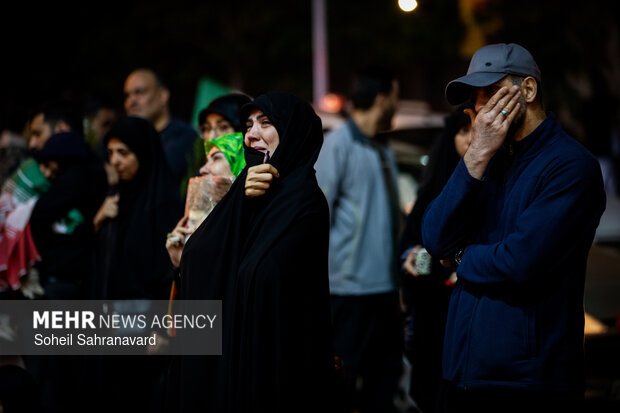 اجتماع حمایت از رزمندگان در مقابله با دشمن آمریکایی - صهیونی