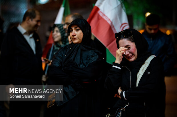 اجتماع حمایت از رزمندگان در مقابله با دشمن آمریکایی - صهیونی