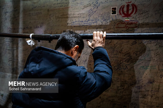 اجتماع حمایت از رزمندگان در مقابله با دشمن آمریکایی - صهیونی