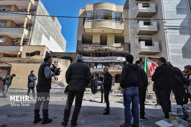 بازدید فعالین رسانه‌ای ترکیه از آثار تجاوزات آمریکایی- صهیونی در تبریز