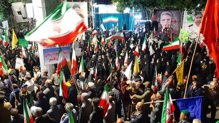 حضور حماسی و پرشور مردم کاشمر در قرار شبانه چهل و ششم