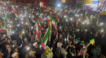 تداوم حضور پرشور مردم خوی در چهل و ششمین شب مقاومت ملی در میدان